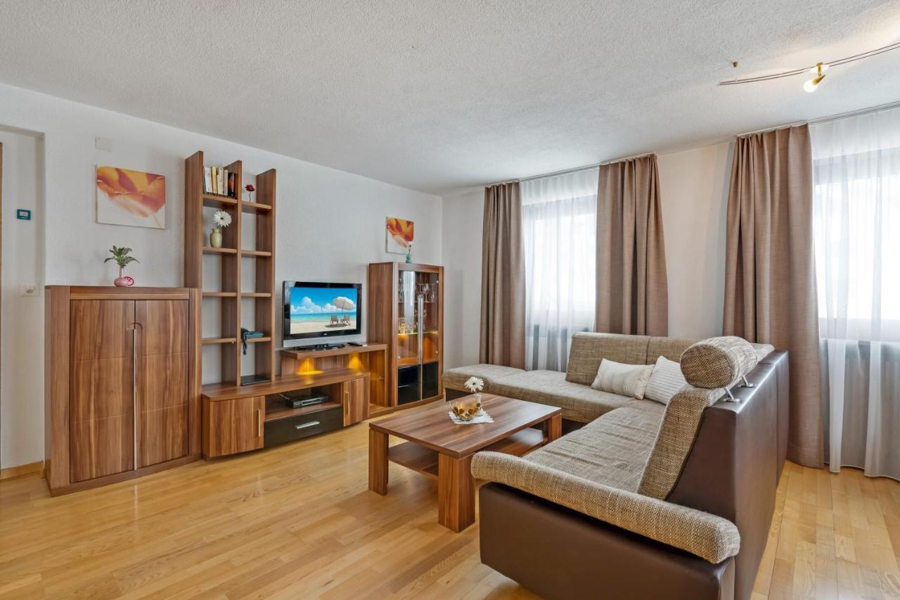 Haus Derby Appartement Samnaun Buitenkant foto