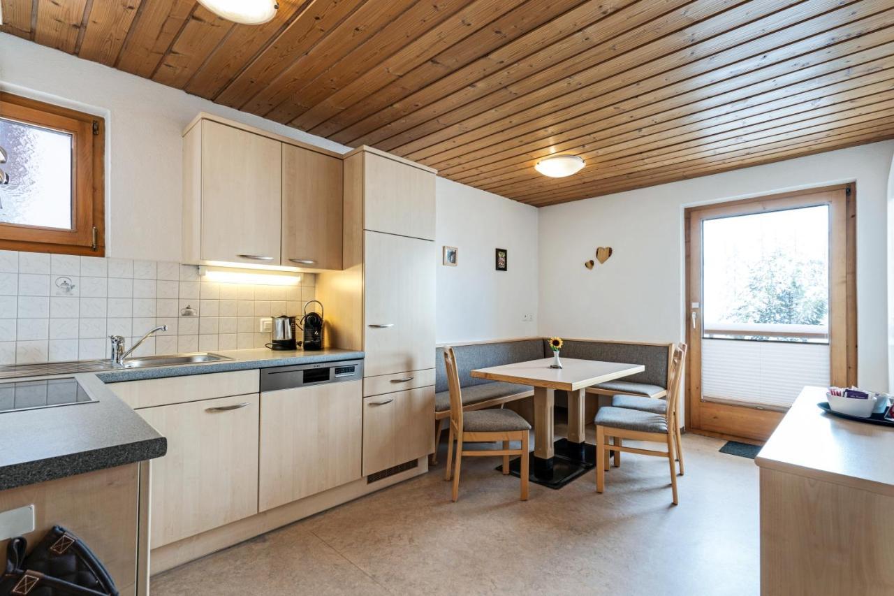 Haus Derby Appartement Samnaun Buitenkant foto