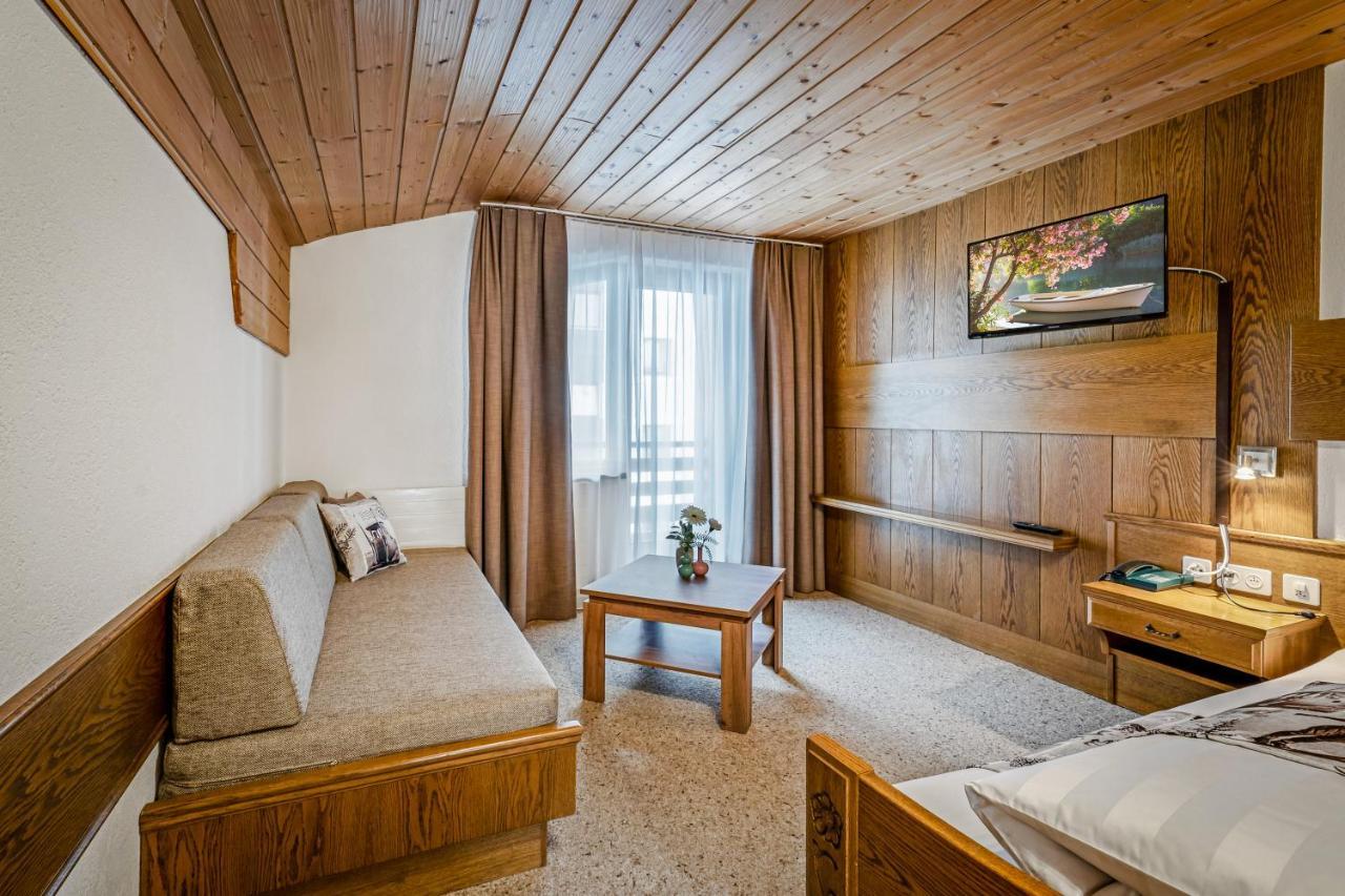 Haus Derby Appartement Samnaun Buitenkant foto