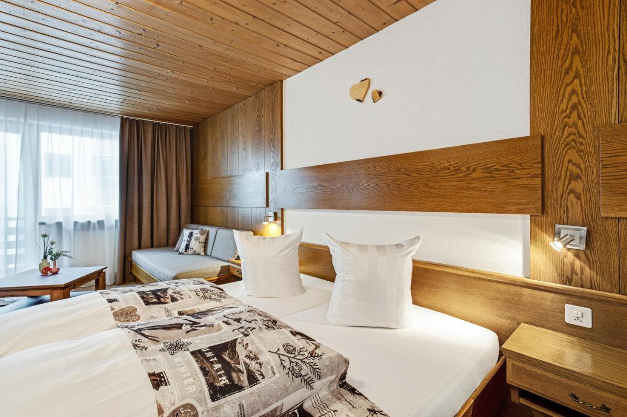 Haus Derby Appartement Samnaun Buitenkant foto
